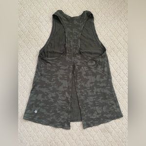 SOLD❗️❗️Lululemon Athletica Top